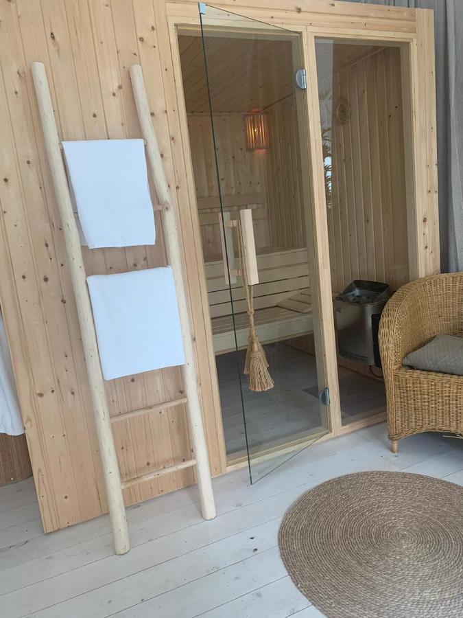 Vakantiewoning Loft Lisse - Sauna - Beach - Keukenhof Villa Exteriör bild